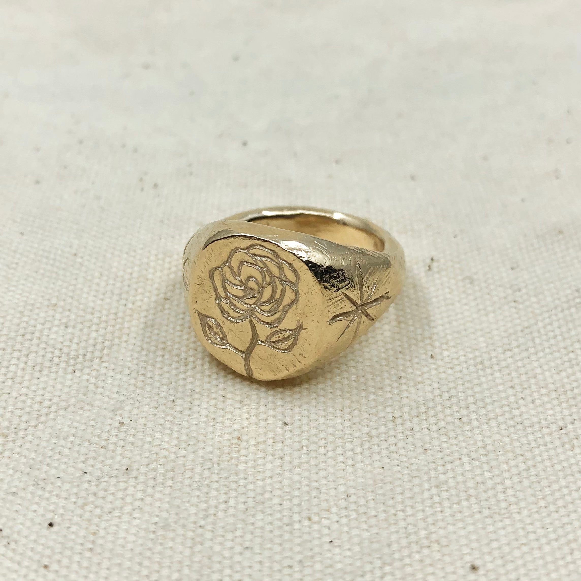 Gold Rosie Signet Ring