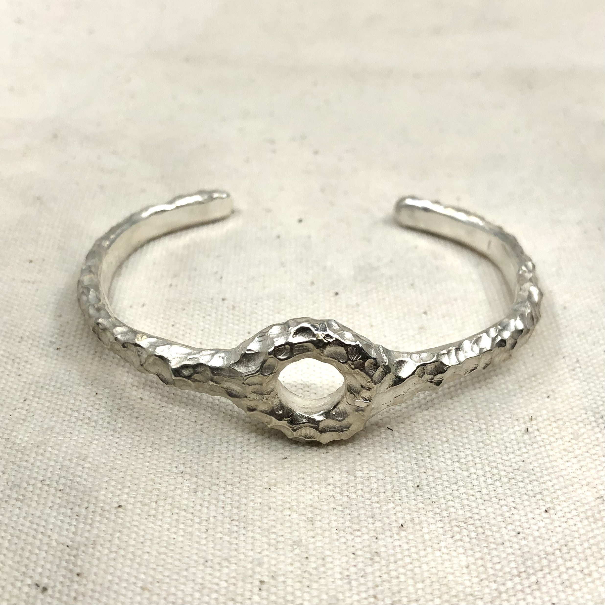 Halo Cuff