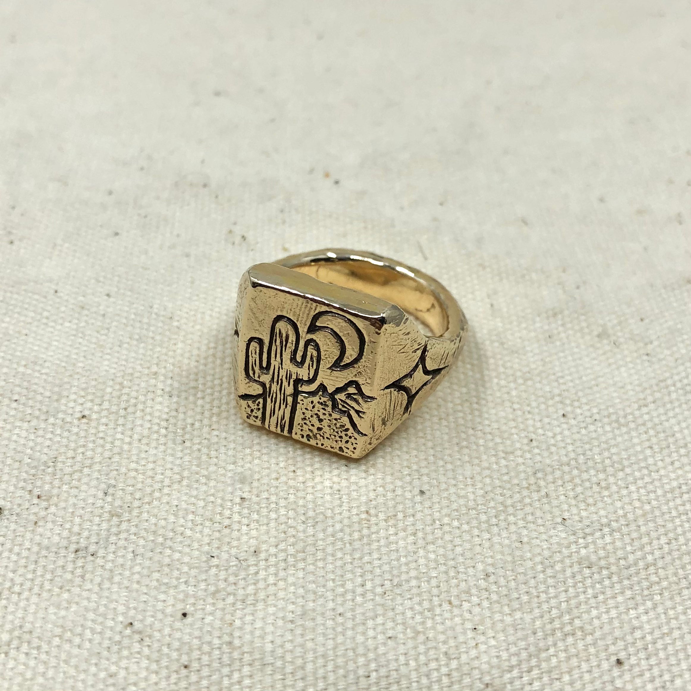 Gold Wild West Signet Ring