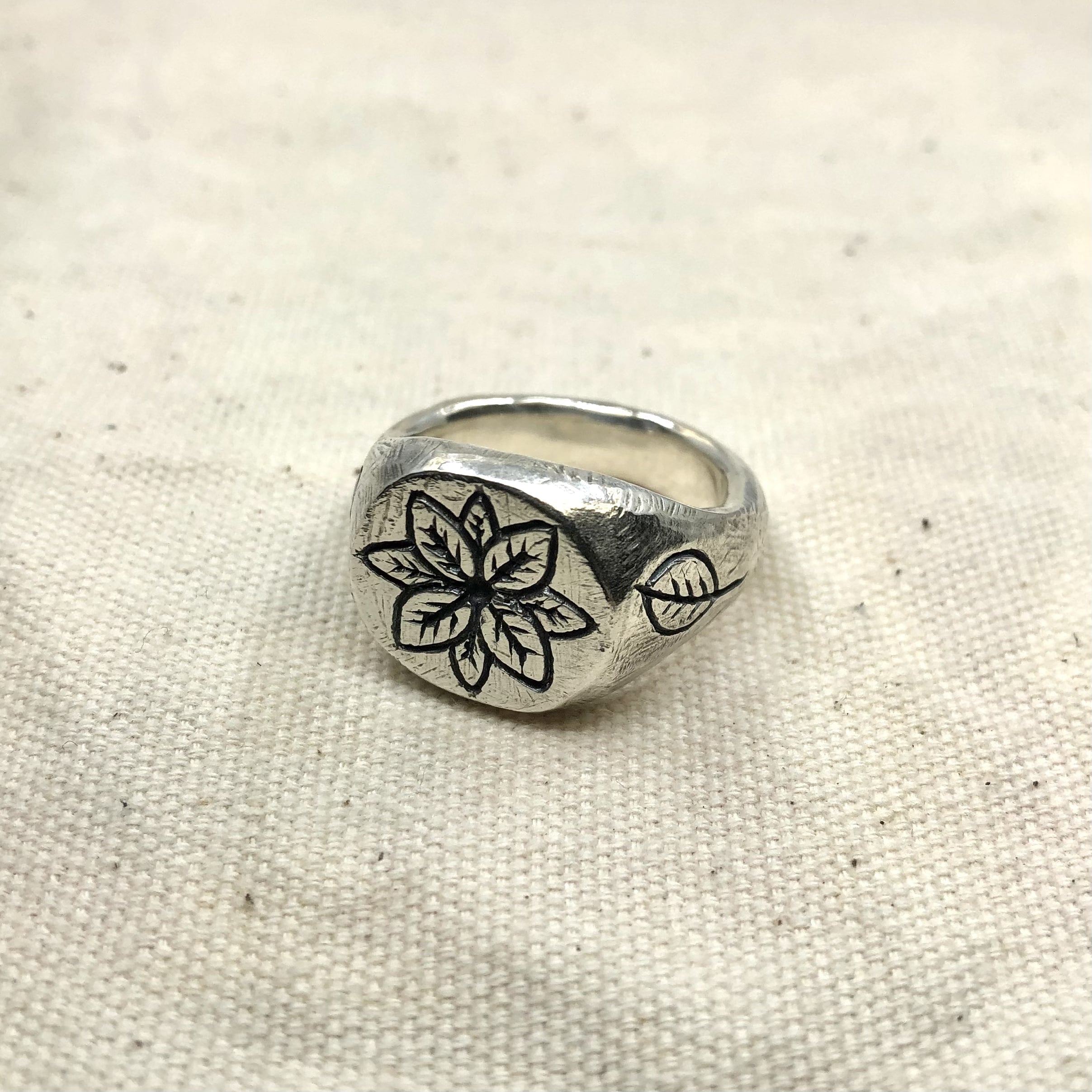 Mandala Flower Signet Ring