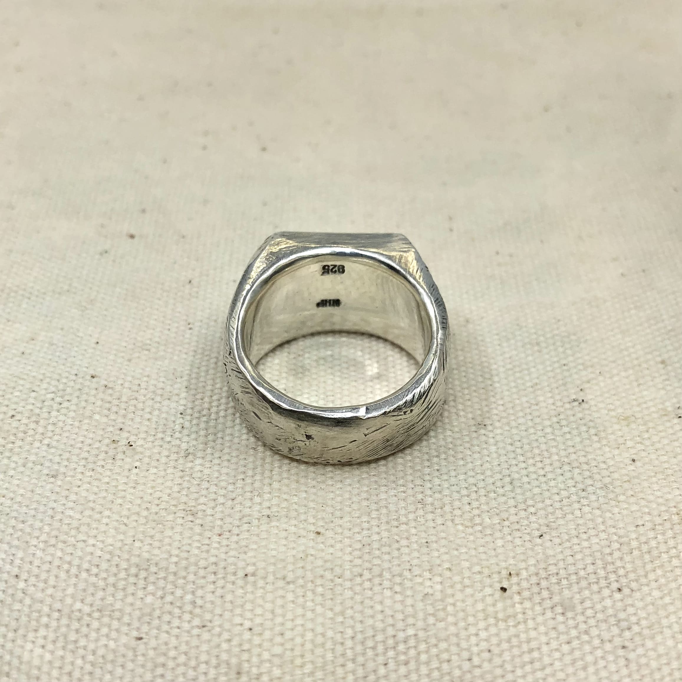 Spyder Signet Ring